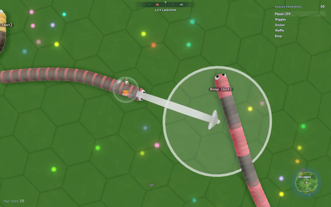 Aiming a Molotov on a computer: a white arrow runs from the snake's head to the pointer, inside a large ring over another snake that shows where the fire will spread